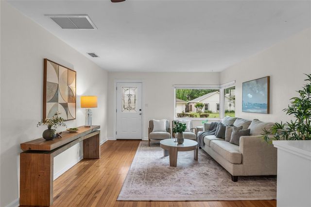 15 W PRESTON STREET, Orlando, FL 32804