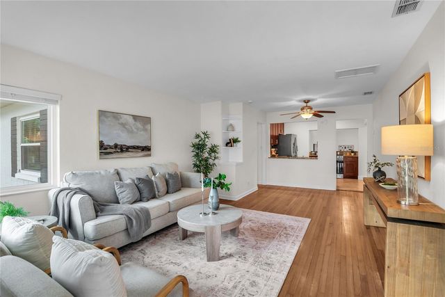 15 W PRESTON STREET, Orlando, FL 32804