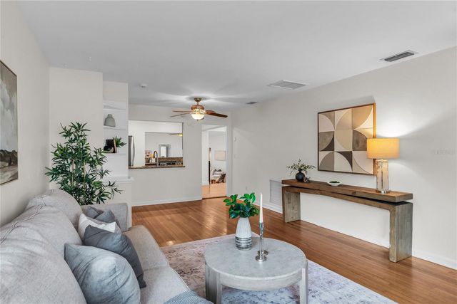 15 W PRESTON STREET, Orlando, FL 32804
