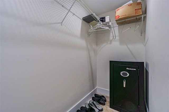 3607 E HANNA AVENUE, Tampa, FL 33610