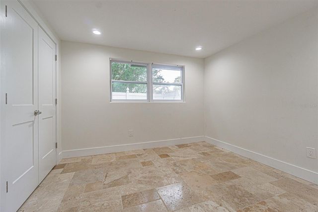 3607 E HANNA AVENUE, Tampa, FL 33610