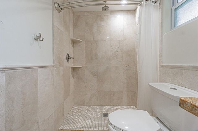 3607 E HANNA AVENUE, Tampa, FL 33610