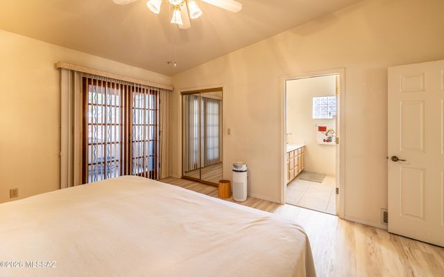 874 N Dusenburg Avenue, Tucson, AZ 85748