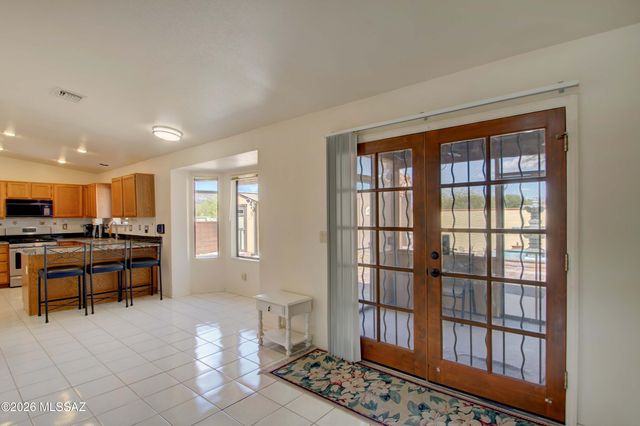 874 N Dusenburg Avenue, Tucson, AZ 85748