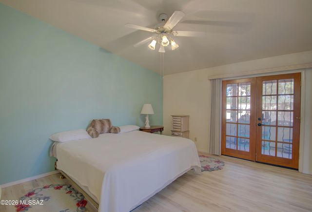 874 N Dusenburg Avenue, Tucson, AZ 85748