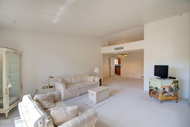 874 N Dusenburg Avenue, Tucson, AZ 85748
