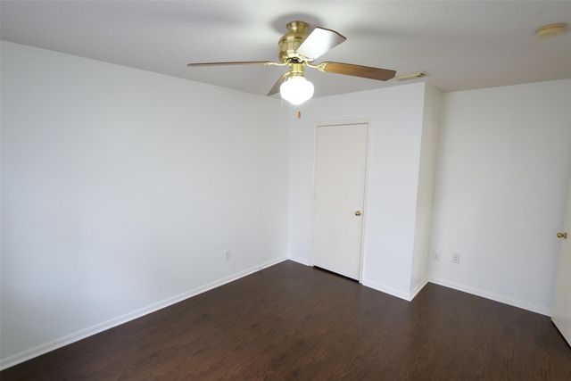 23135 N Waterlake Drive, Richmond, TX 77406