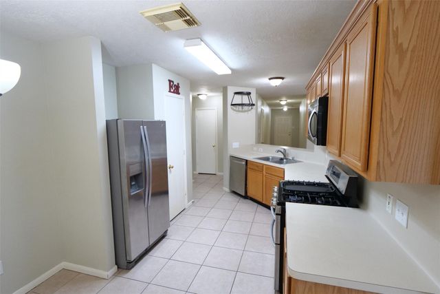 23135 N Waterlake Drive, Richmond, TX 77406