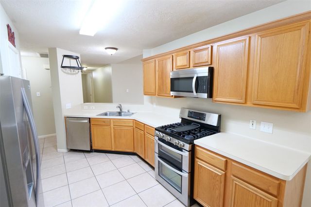 23135 N Waterlake Drive, Richmond, TX 77406