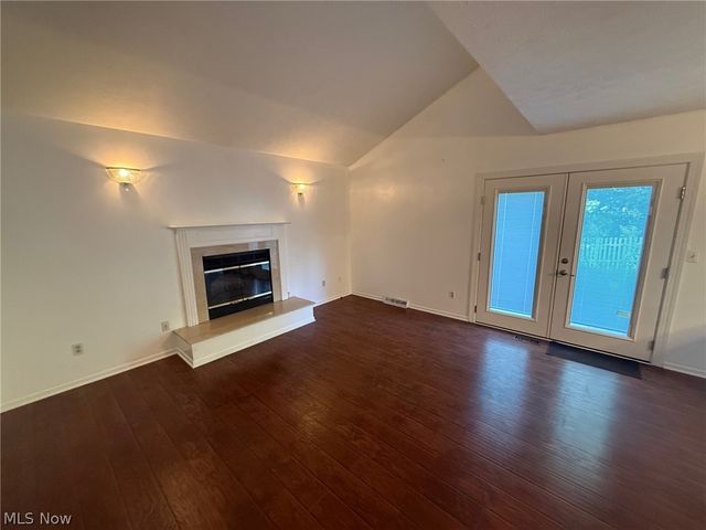 1273 Sharonbrook Drive, Twinsburg, OH 44087