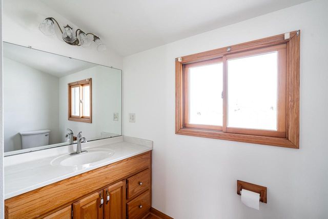 537 Pennsylvania AVENUE, West Bend, WI 53095