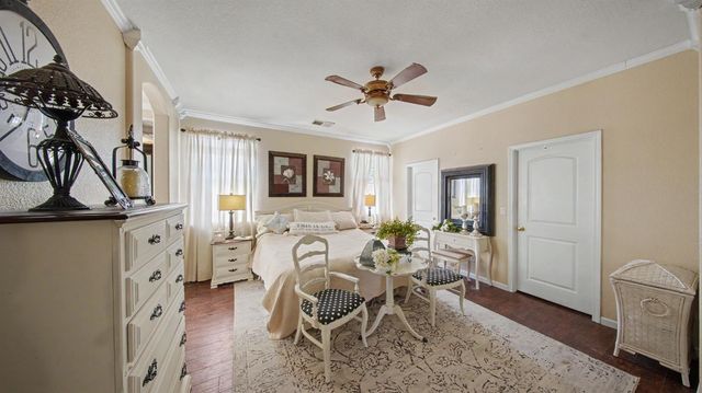 1751 Vintage Cir, Oakdale, CA 95361