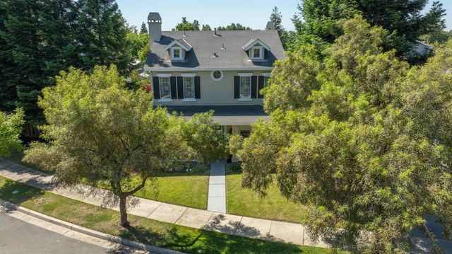 1751 Vintage Cir, Oakdale, CA 95361