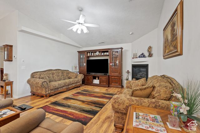 3430 RED BUTTE DR, Santa Clara, UT 84765