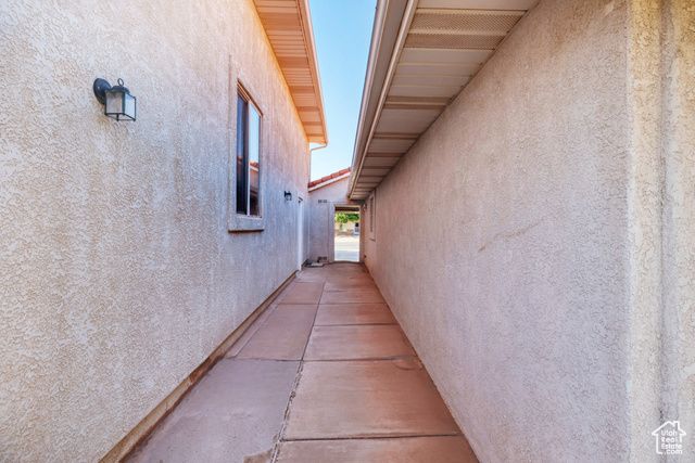 3430 RED BUTTE DR, Santa Clara, UT 84765