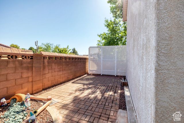 3430 RED BUTTE DR, Santa Clara, UT 84765