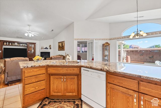 3430 RED BUTTE DR, Santa Clara, UT 84765