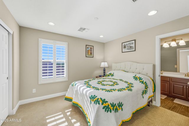 2868 N CRESTWOOD Court, Florence, AZ 85132