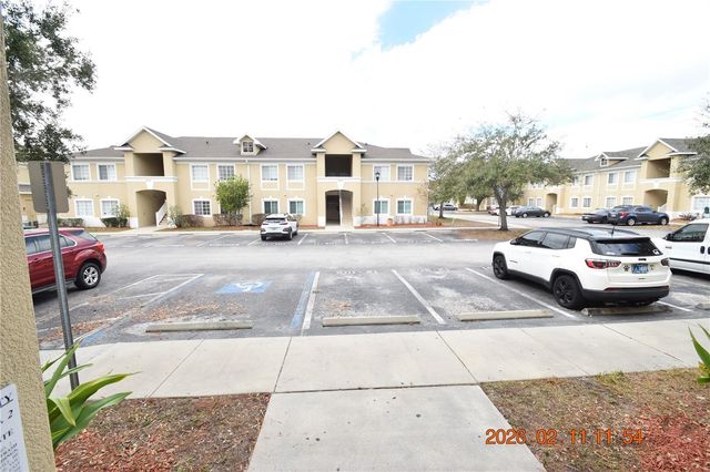 6012 PORTSDALE PLACE 202, Riverview, FL 33578