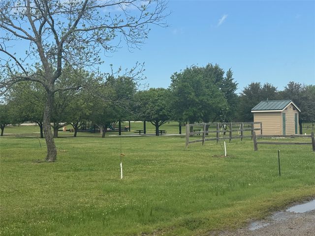 1016 Center Street, Royse City, TX 75189