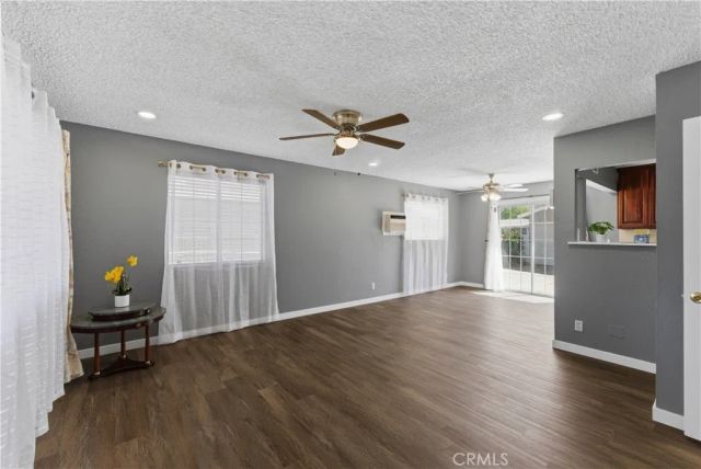 45514 12th Street, Lancaster, CA 93534