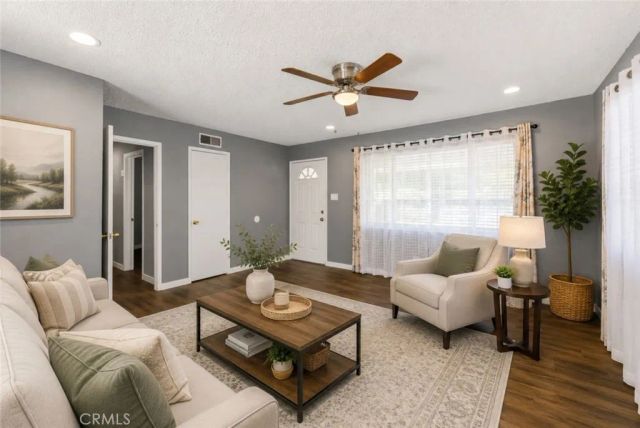 45514 12th Street, Lancaster, CA 93534