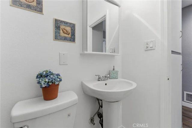 45514 12th Street, Lancaster, CA 93534