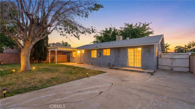 45514 12th Street, Lancaster, CA 93534