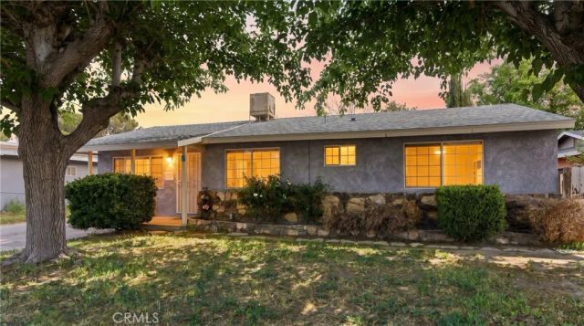 45514 12th Street, Lancaster, CA 93534