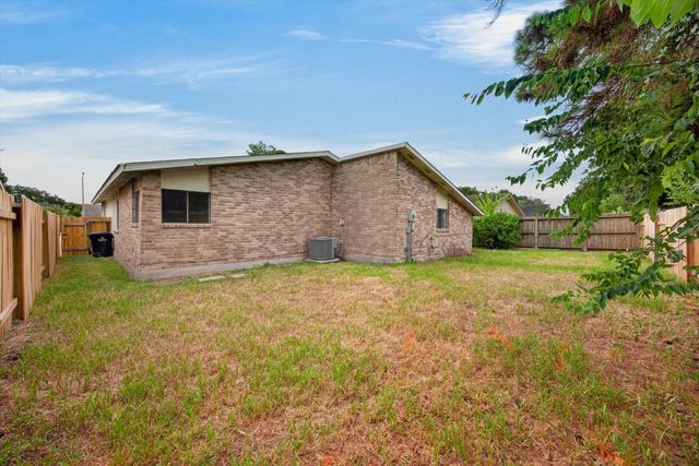 5311 Cairnleigh Drive, Houston, TX 77084