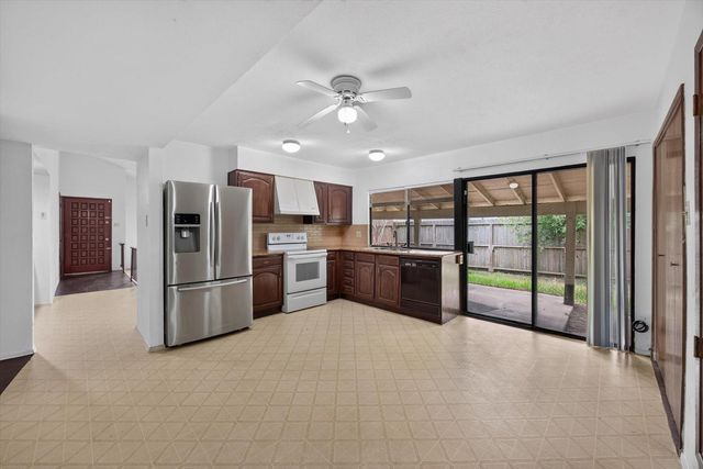 5311 Cairnleigh Drive, Houston, TX 77084