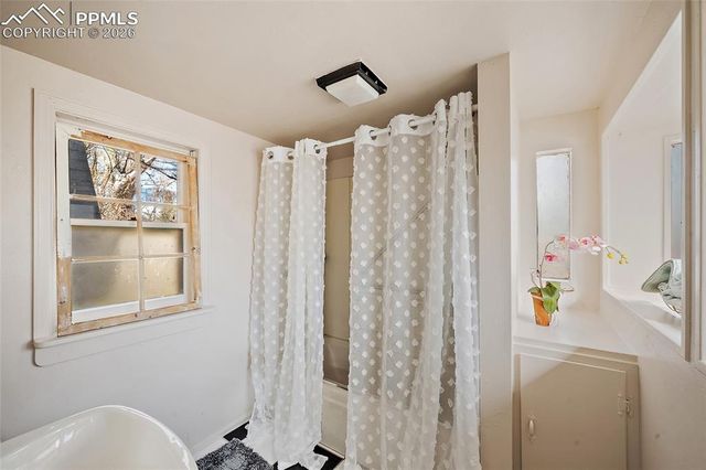 1923 Woodburn Street, Colorado Springs, CO 80906