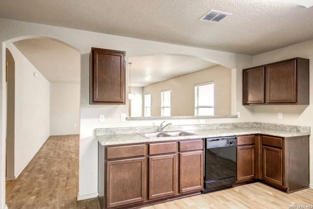 6023 Camier Cove, San Antonio, TX 78218