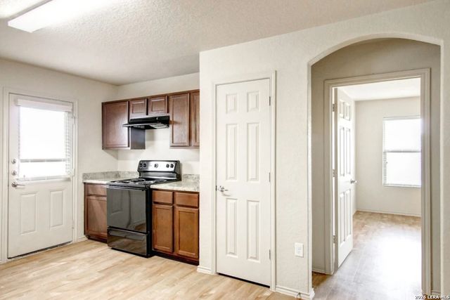 6023 Camier Cove, San Antonio, TX 78218