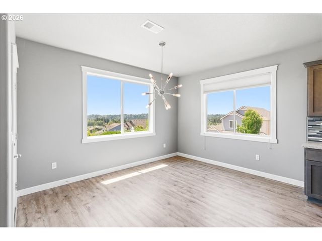 2330 E 8TH Way, La Center, WA 98629