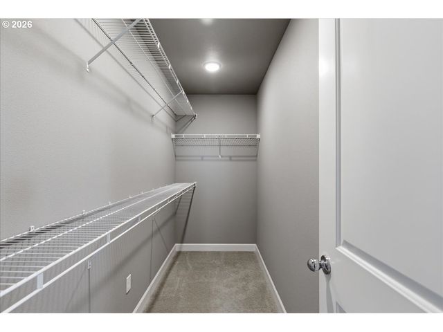 2330 E 8TH Way, La Center, WA 98629