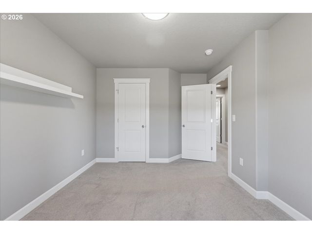 2330 E 8TH Way, La Center, WA 98629