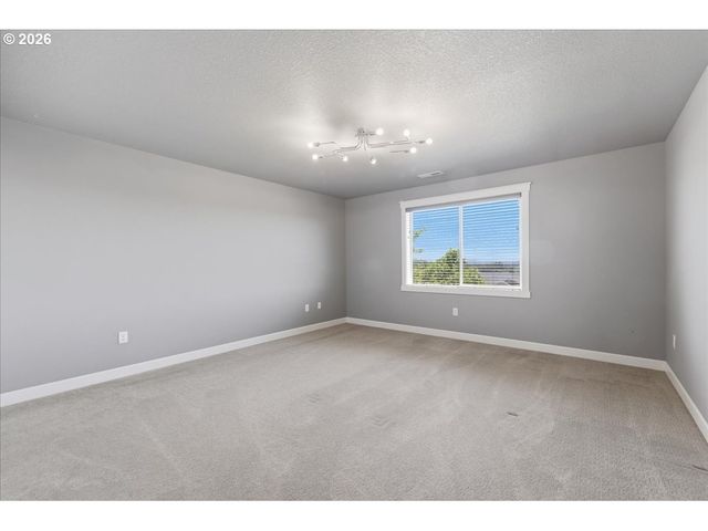 2330 E 8TH Way, La Center, WA 98629
