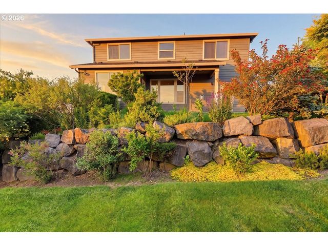 2330 E 8TH Way, La Center, WA 98629