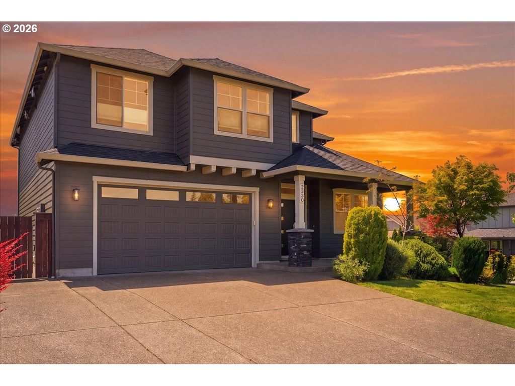 2330 E 8TH Way, La Center, WA 98629