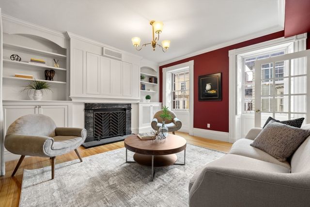 14 Pinckney Street, Boston, MA 02114