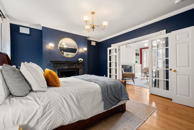 14 Pinckney Street, Boston, MA 02114