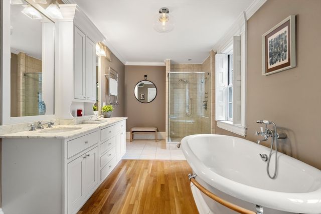 14 Pinckney Street, Boston, MA 02114