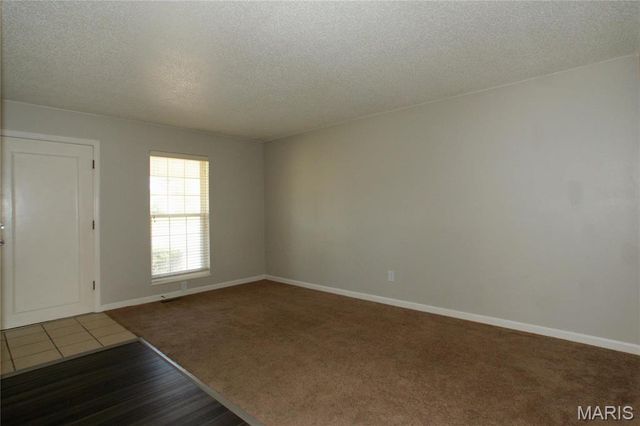 12909 Ox Bow Lane, St Louis, MO 63138