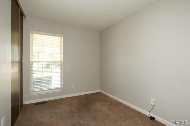 12909 Ox Bow Lane, St Louis, MO 63138