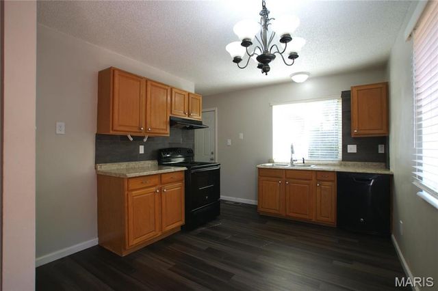 12909 Ox Bow Lane, St Louis, MO 63138