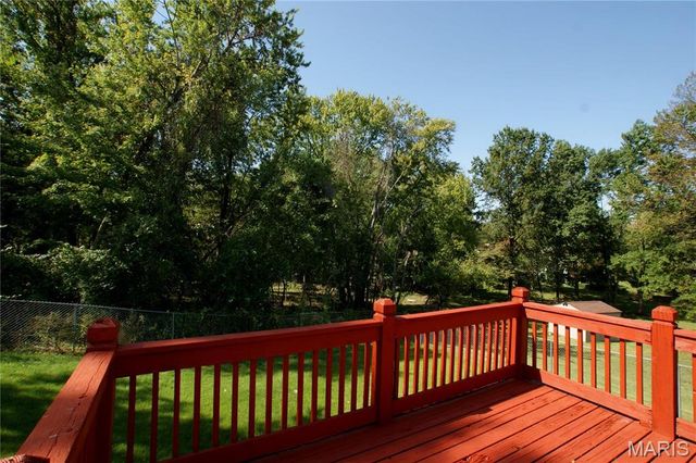 12909 Ox Bow Lane, St Louis, MO 63138