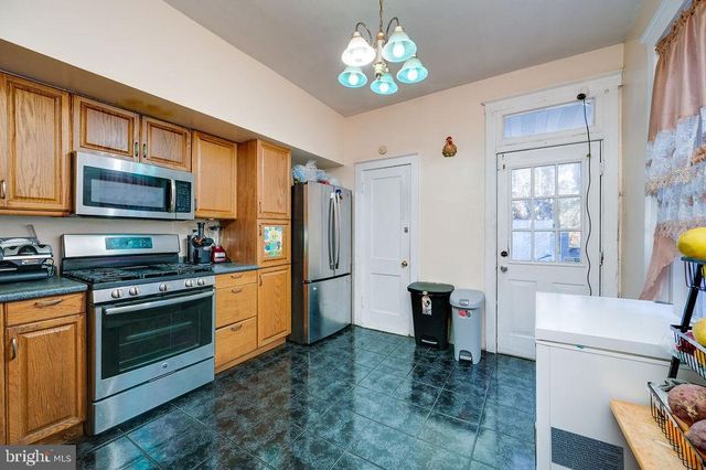 915 N 4TH ST, Reading, PA 19601