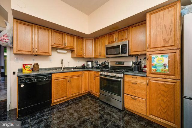 915 N 4TH ST, Reading, PA 19601