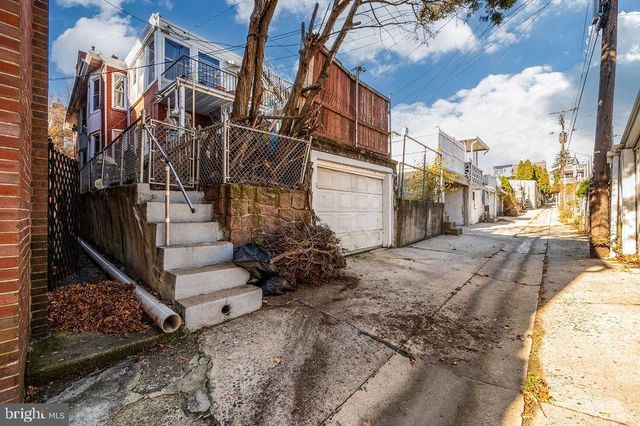 915 N 4TH ST, Reading, PA 19601